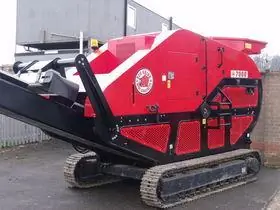 Red Rhino 7000 Plus