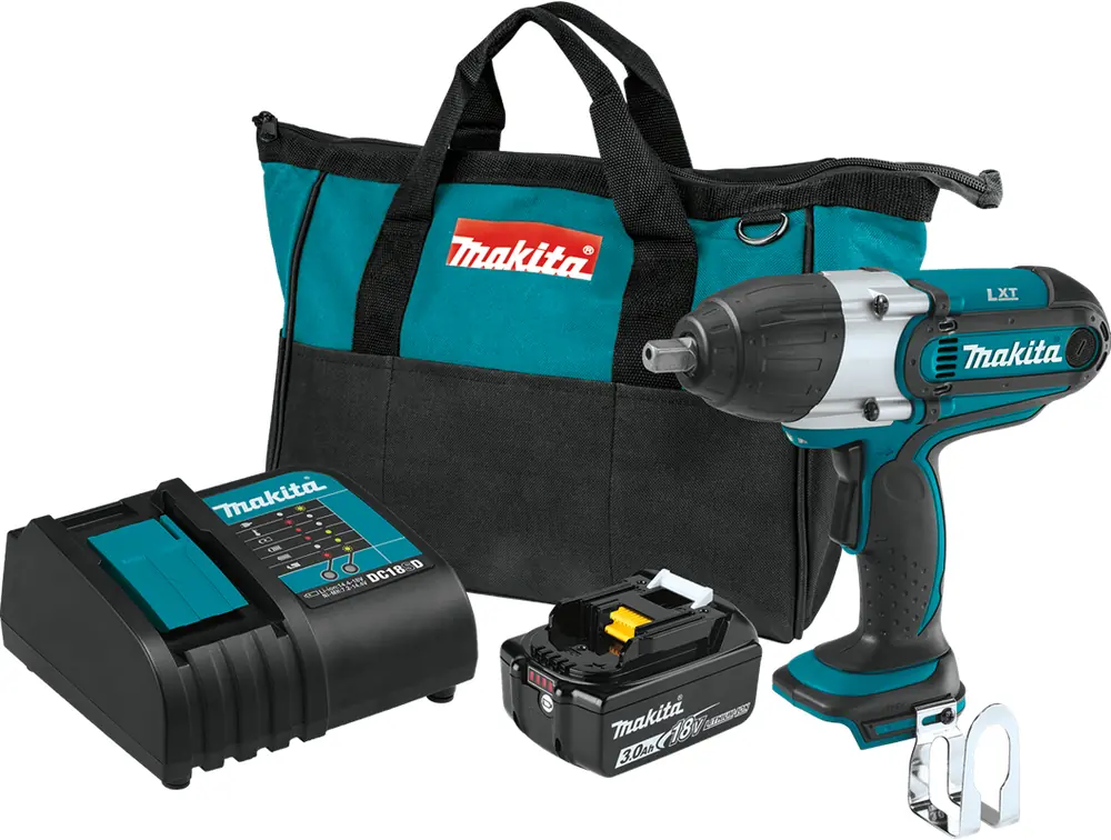 Makita XWT04S1