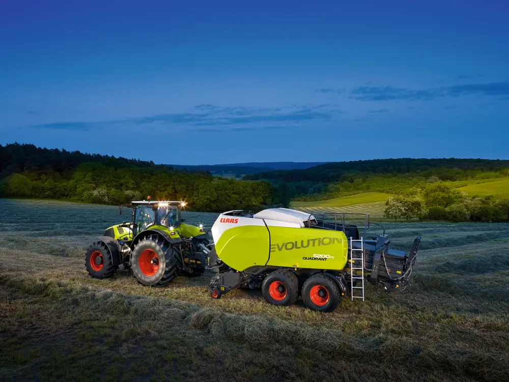 Claas Quadrant 5200 Evolution FC Tandem