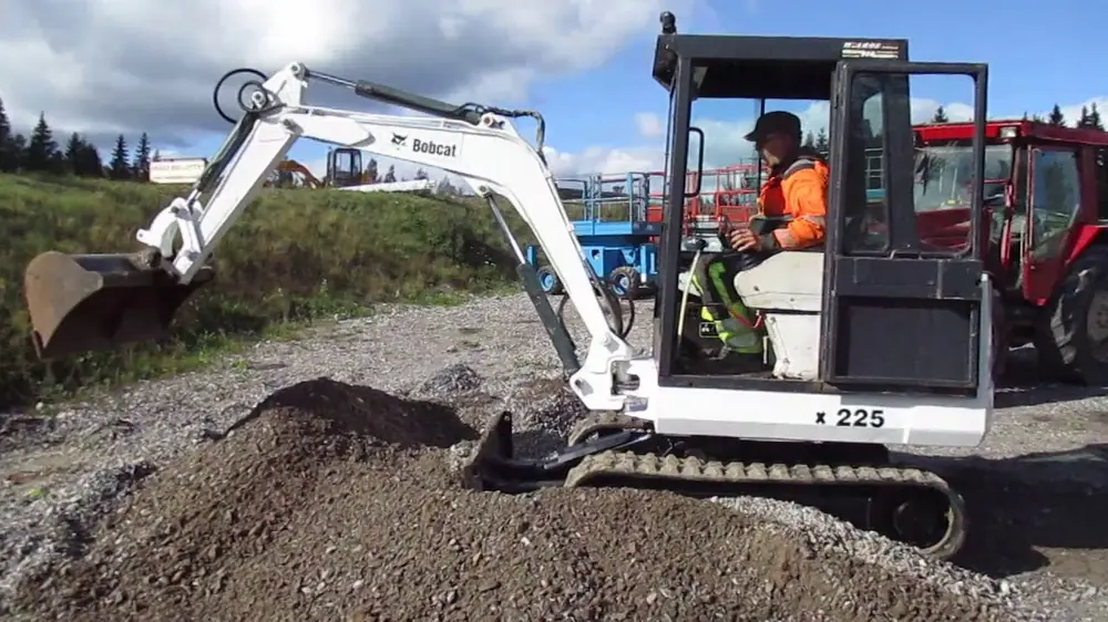 Bobcat X 225