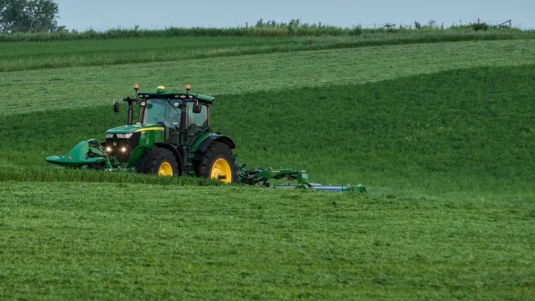 John Deere R990R