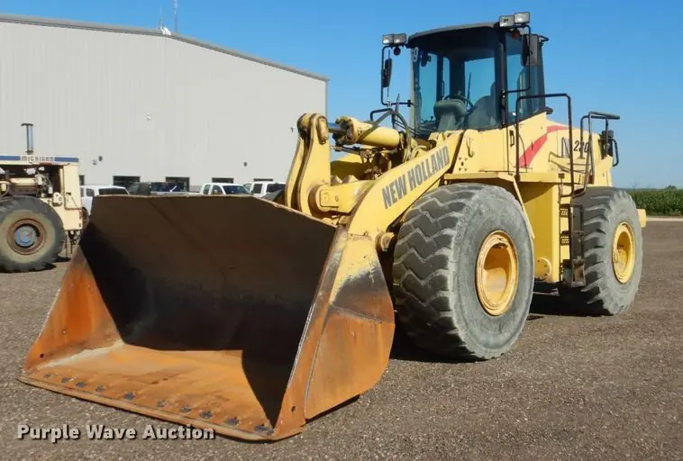 New Holland LW230