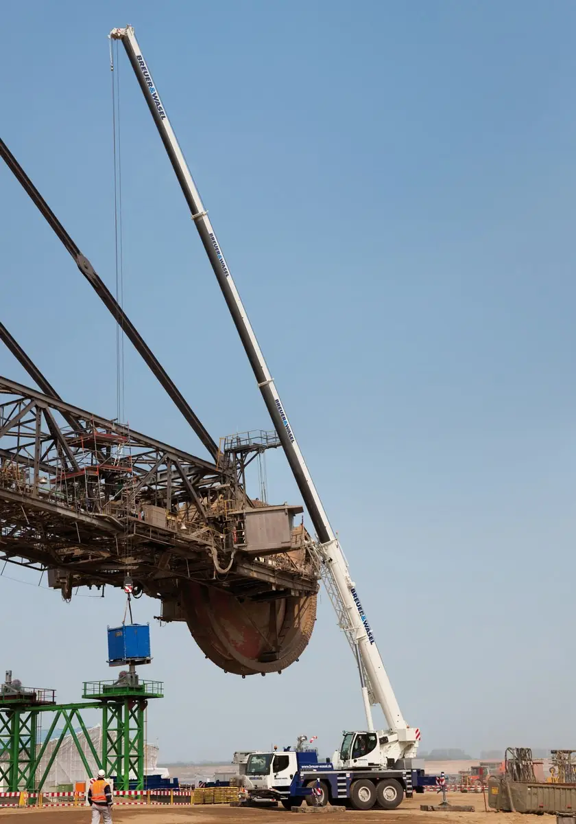 Liebherr LTM 1050-3.1 thumbnail 15