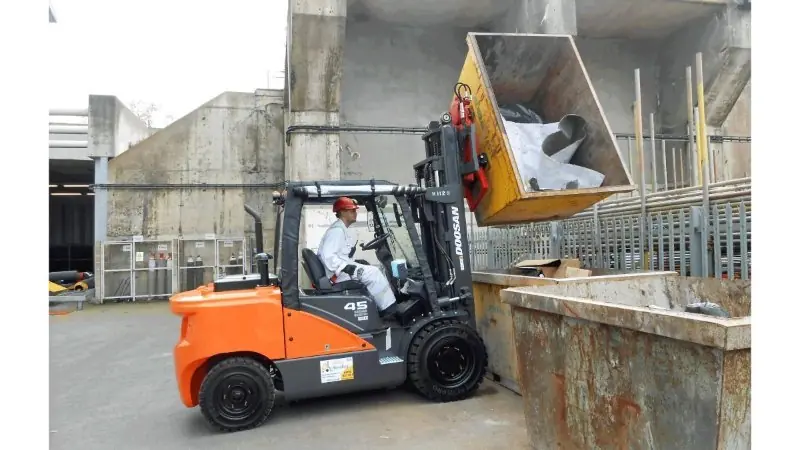 Doosan D45SC-7