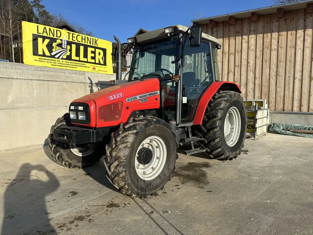 Massey Ferguson MF 4335-4 Classic LPF
