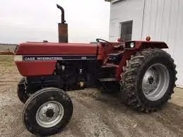Case IH 695