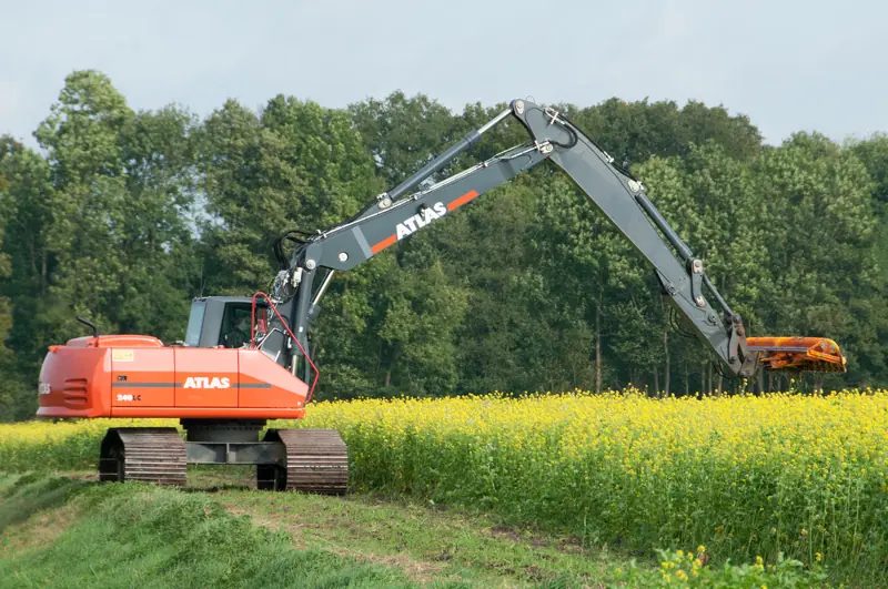 Atlas 240 LC