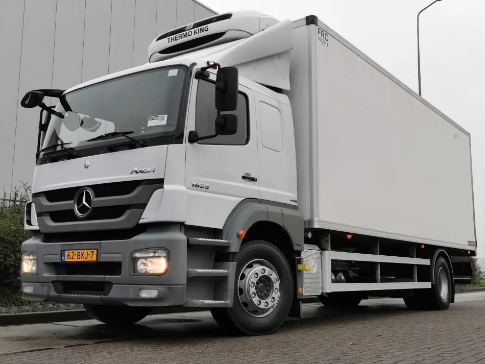 Mercedes-Benz Axor 1826