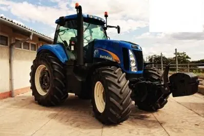 New Holland T 8050 (700)