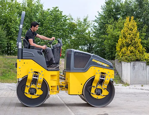 Bomag BW 135 AD-5 thumbnail 4