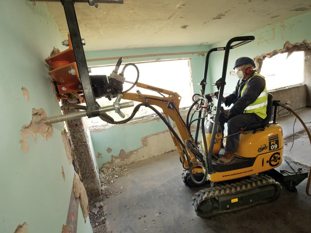 Komatsu PC09-1