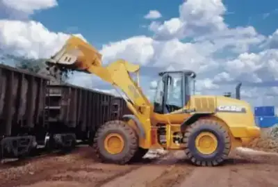 Case 821 E thumbnail 3