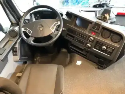 Renault T 480.26 HIGHCAB 6X2 T LOW E6 (LHD)