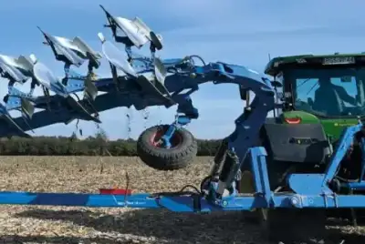 Lemken Titan 18 V U 7+3 / 100