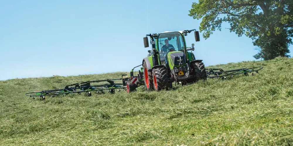 Fendt Lotus 1020
