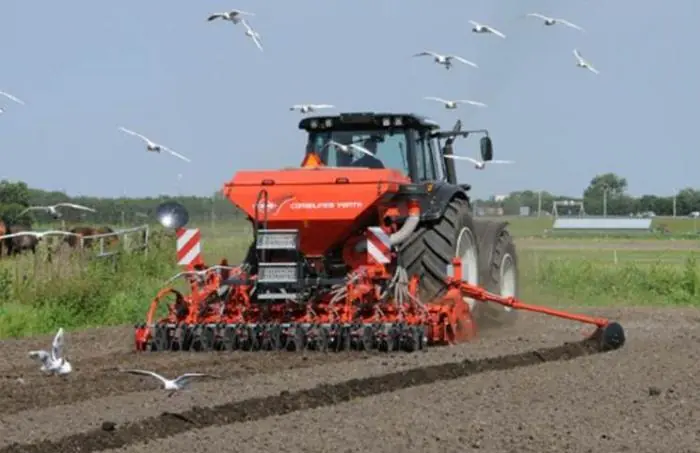 Kuhn Venta LC 352-28 SL thumbnail 5