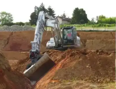 Kobelco SK 210 H NLC 10 thumbnail 14