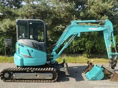 Kobelco SK 035