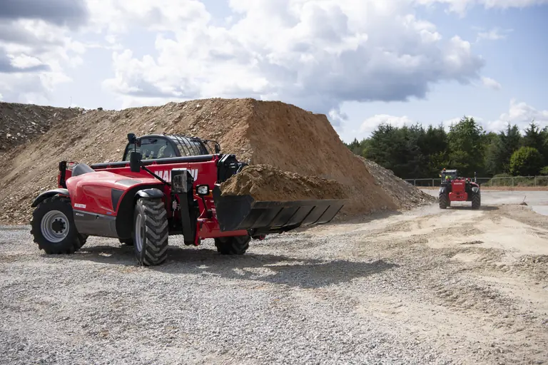 Manitou MT 1440 A 100 D Comfort thumbnail 3