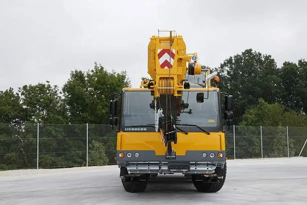 Liebherr LTM 1055-3.2 thumbnail 15