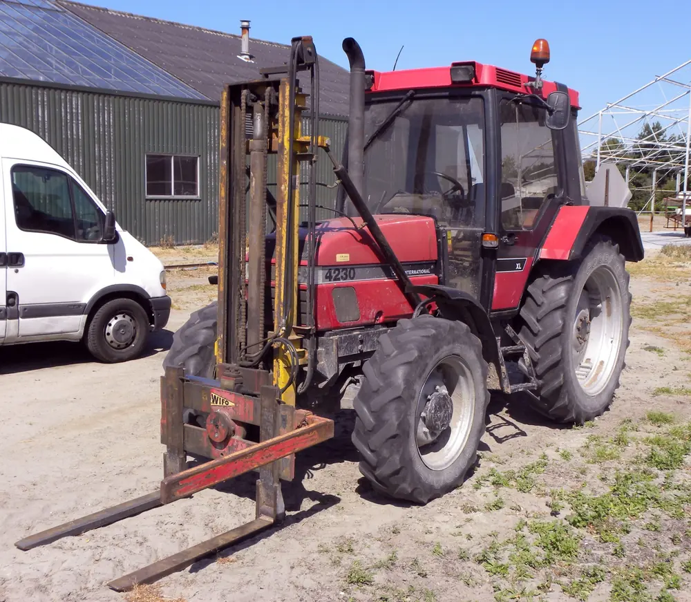 Case IH 4230
