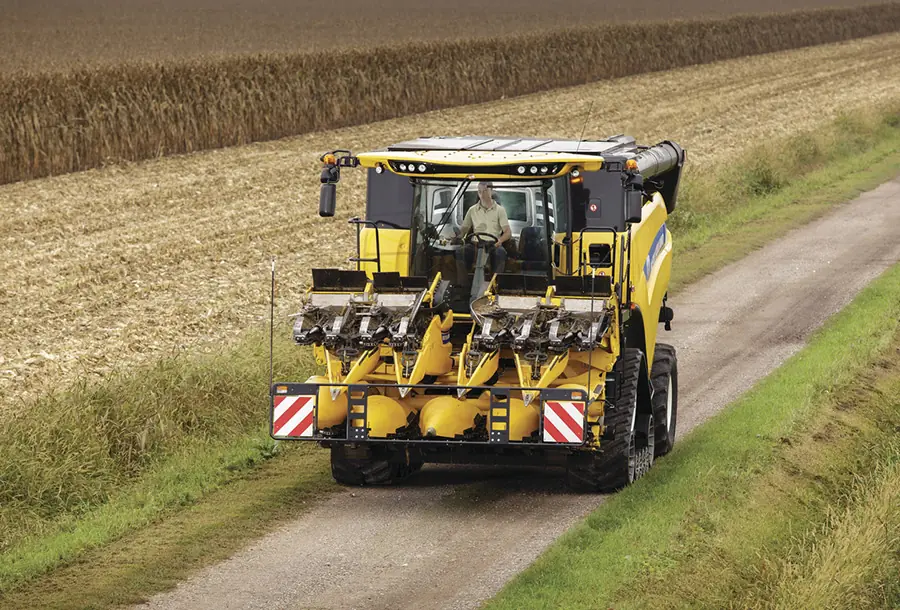 New Holland NH 980CF 8R 75 thumbnail 4