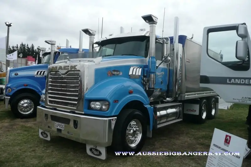 Mack TITAN 64" High-rise Sleeper Cab ISX 550 6x4 thumbnail 5