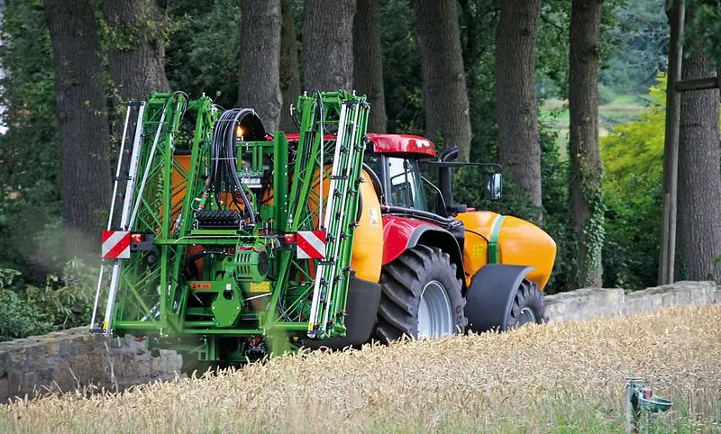 Amazone UF 1201 (24) thumbnail 2