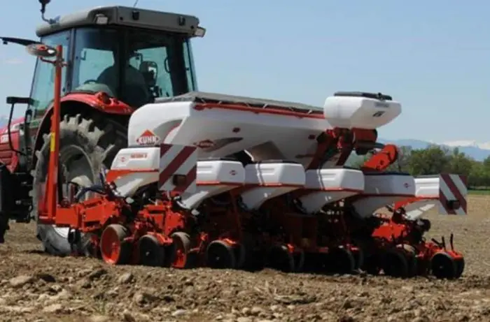 Kuhn Maxima 2 R thumbnail 2
