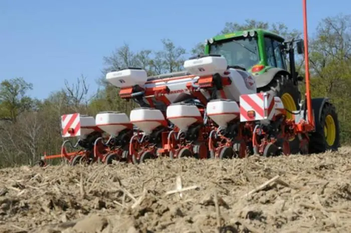 Kuhn Maxima 2 R thumbnail 12