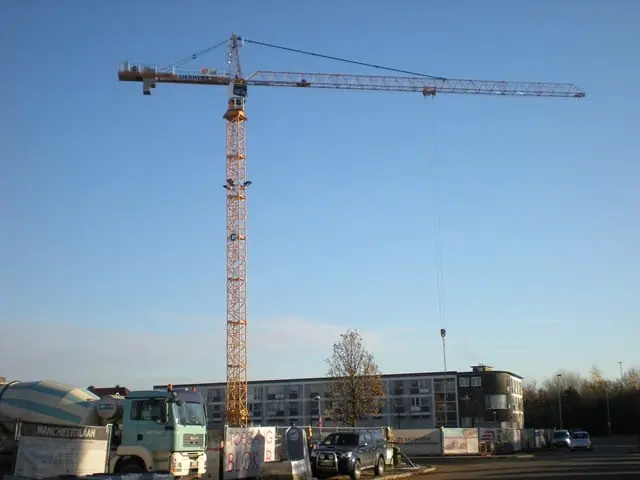 Liebherr 132 EC-H 8 Litronic