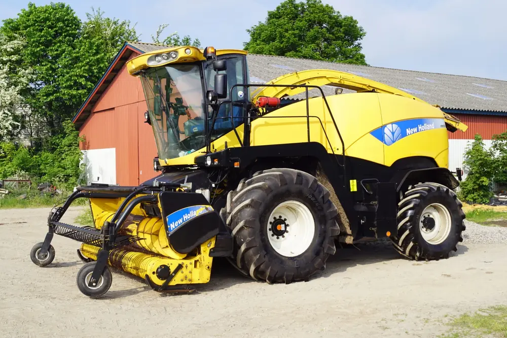 New Holland FR 9050
