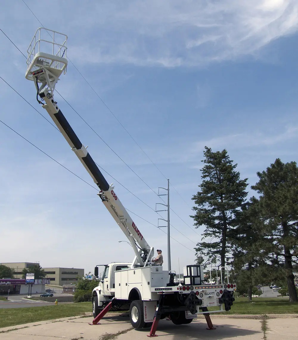 Elliott Equipment G50F HiReach