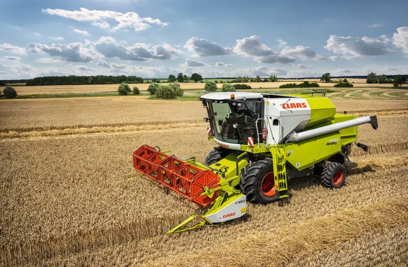 Claas Avero 240 thumbnail 6