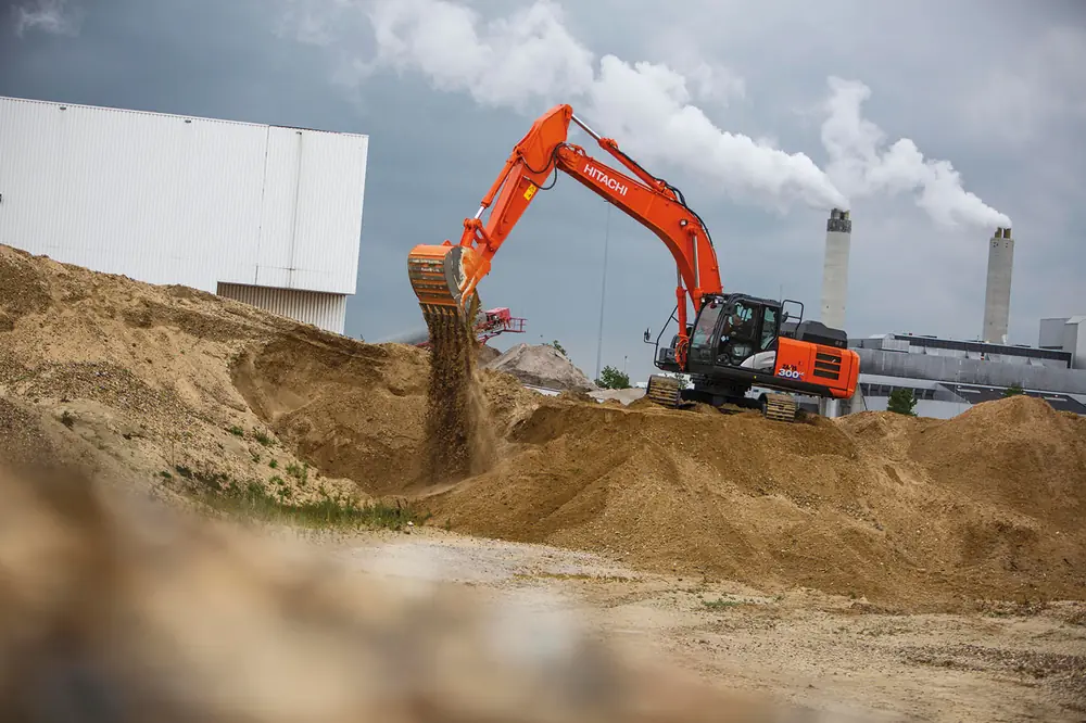 Hitachi ZX300LCN-6