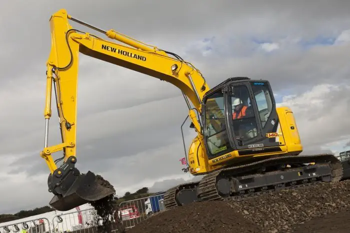 New Holland E140C SR LC thumbnail 2