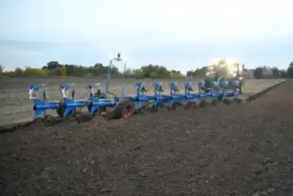 Lemken Titan 18 7+4 / 100 thumbnail 2