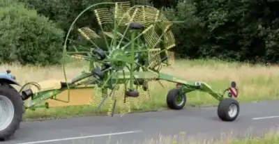 Krone Swadro TS 740 thumbnail 3