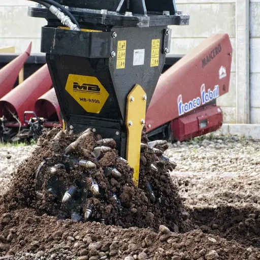 MB Crusher MB-R800