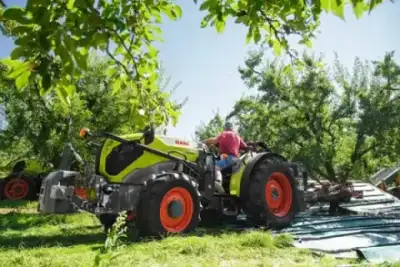 Claas Nexos 2.105 Comfort S