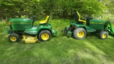 John Deere Z445