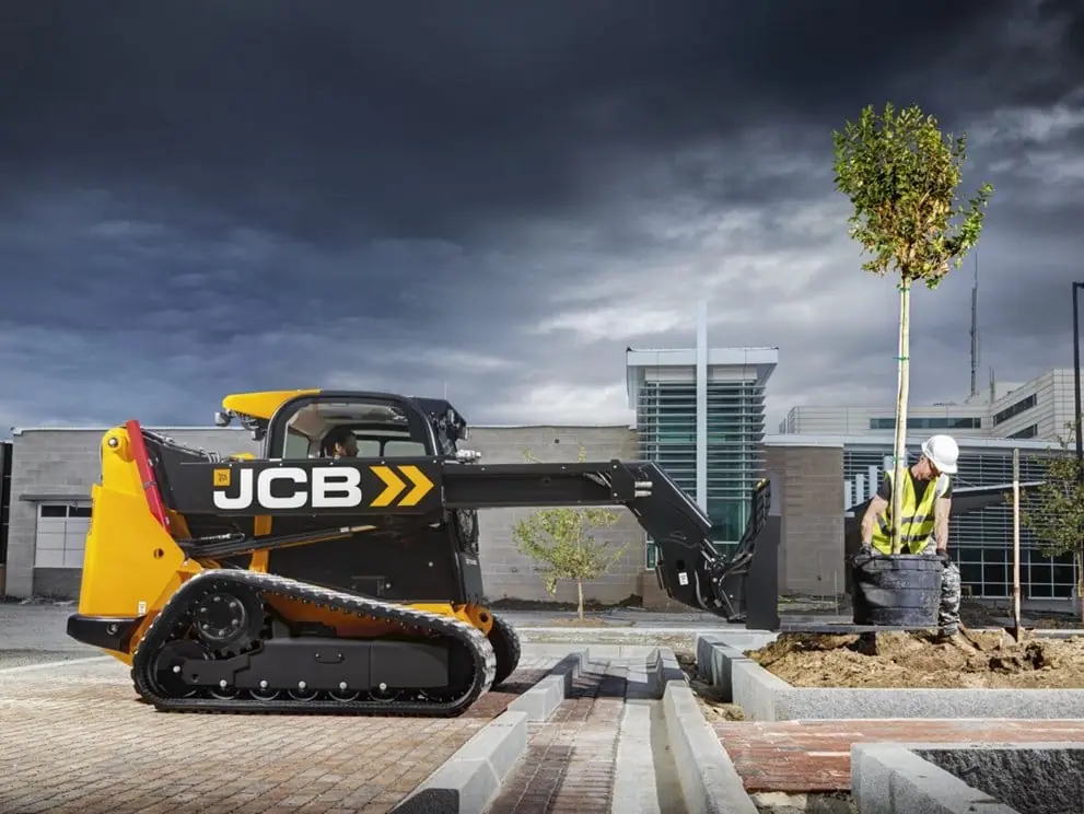 JCB 3TS-8T