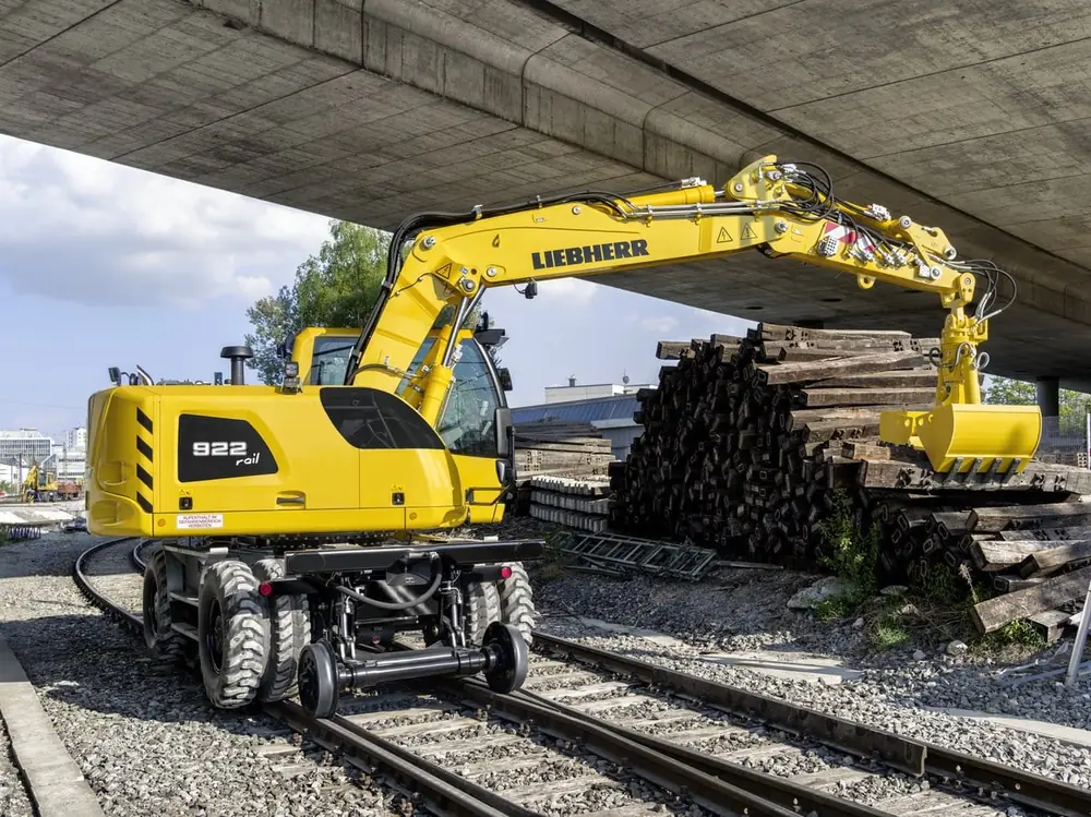 Liebherr A 922 Rail Litronic