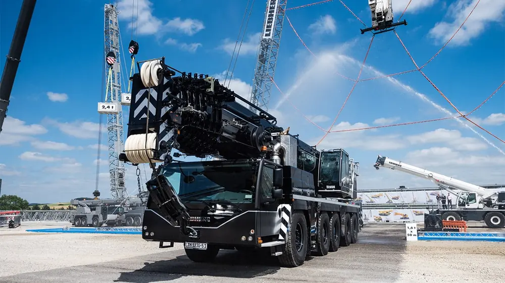 Liebherr LTM 1230-5.1 thumbnail 3