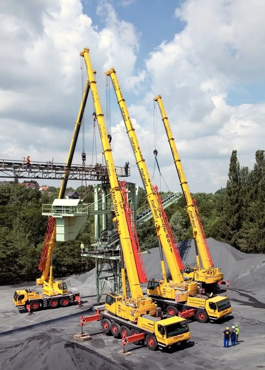 Liebherr LTM 1050-3.1 thumbnail 4