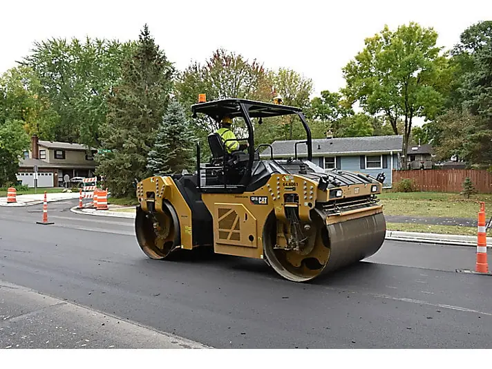 Caterpillar CB15
