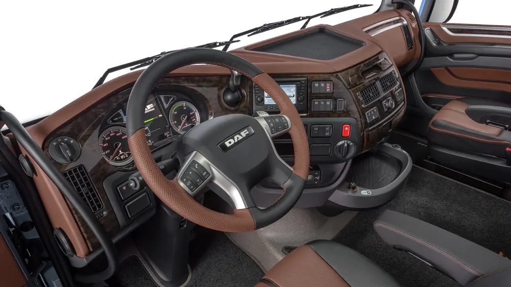 DAF XF 530 FTT SSC thumbnail 2