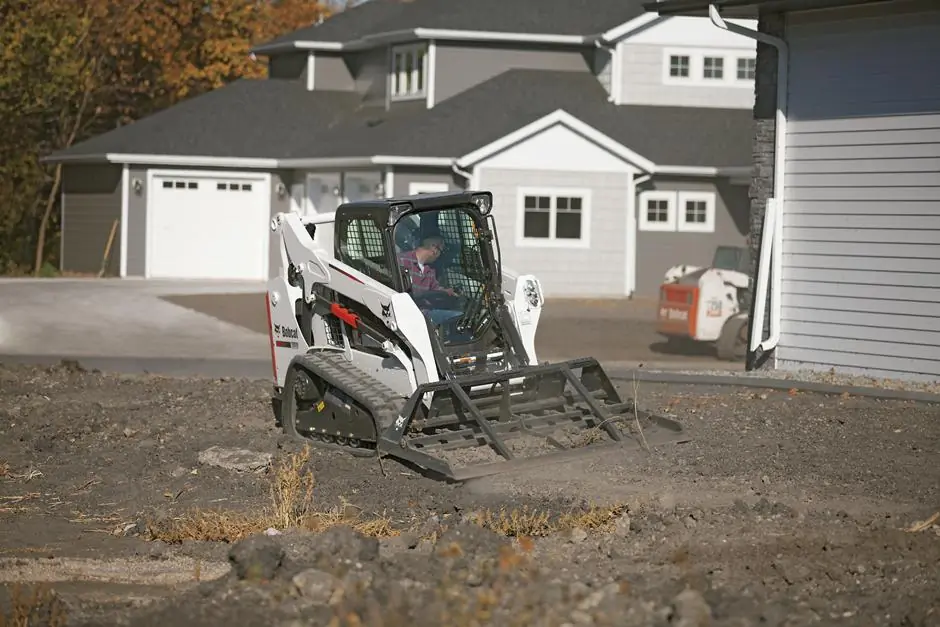 Bobcat T 590 thumbnail 2