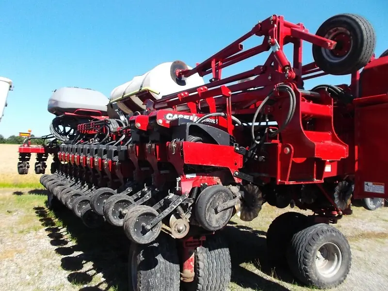 Case IH Early Riser 1265 32R20