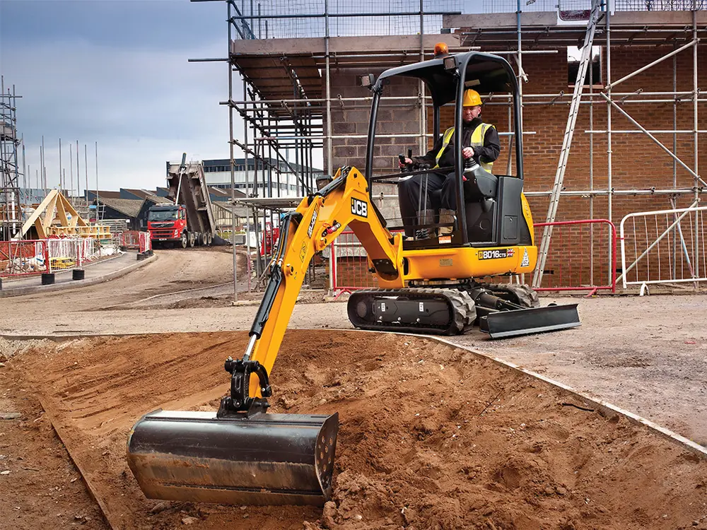 JCB 8016 CTS